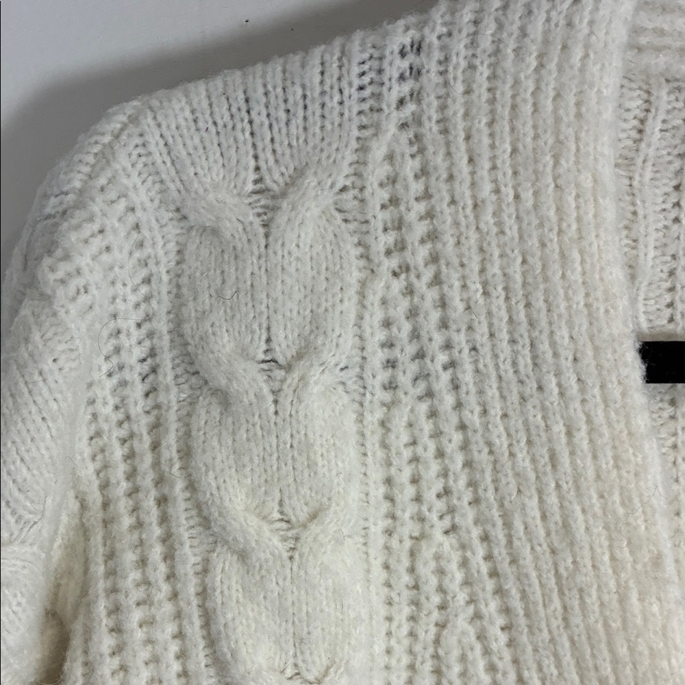 Ivory Cable Knit Cardigan Button Front Cozy Neutral Sweater M - Picture 4 of 10